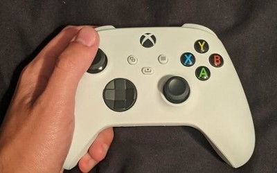 Xbox Series S確認存在？Xbox白色手柄提前偷跑曝光